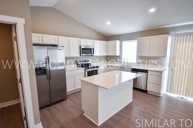 Photo - Must see this 4 Bedroom Walkout Ranch Style in Desoto