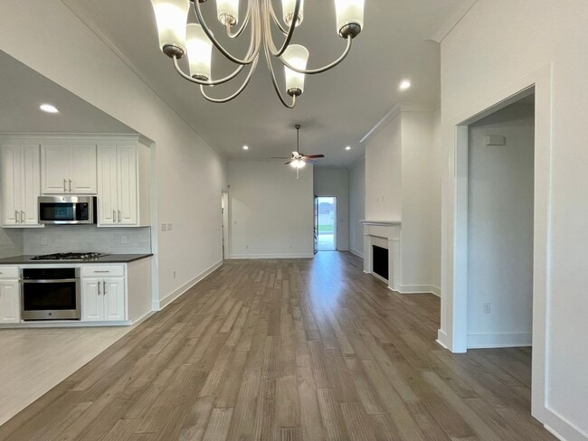 Photo - 4 bedroom in Ascension