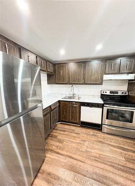 Photo - 8351 Sands Point Blvd Unidad 104-A