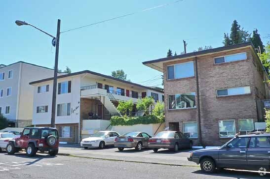 Lynn Mar Apartments
