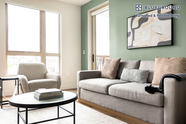 Photo - 635 Robinson Ave Unit FL4-ID9