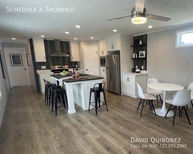 Photo - 701 Mill St
