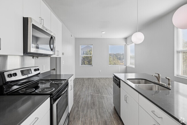 2B 2BR, 2BA - 832SF - Kitchen