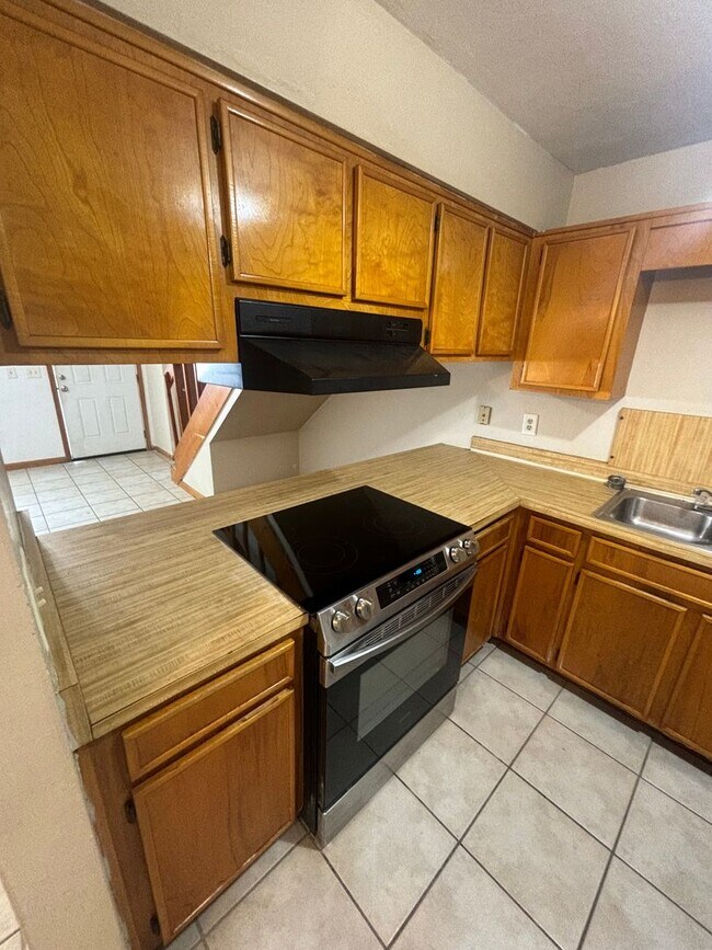Photo - Check Out This Freshly Remodeled 3 BR 2 BA...
