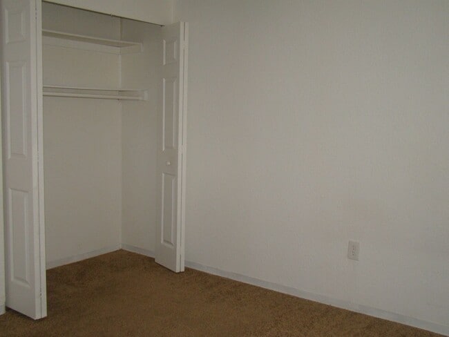 Photo - Great Location! Great Price! Call for Spec... Unit 01-10003 - Veneto
