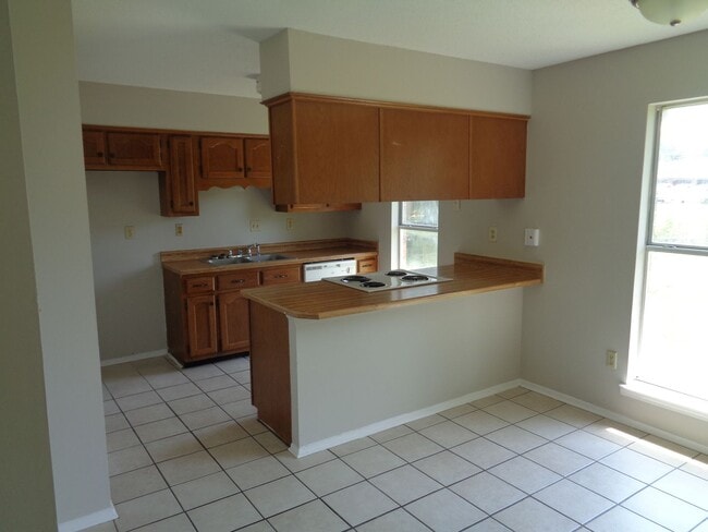 Photo - 6120 Somerset Dr