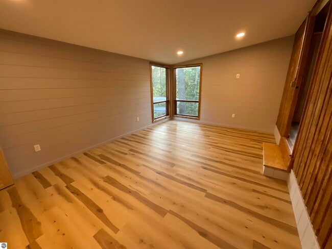Photo - 6051 N Manistee River Rd