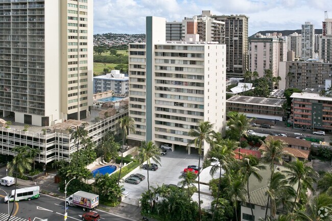 Building Photo - FULLY FURNISHED! in the Heart of Waikiki. Rental