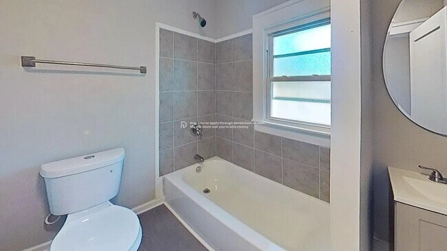 Photo - 1138 Lillian Ave