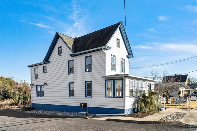 Photo - 616 W Ocean Heights Ave