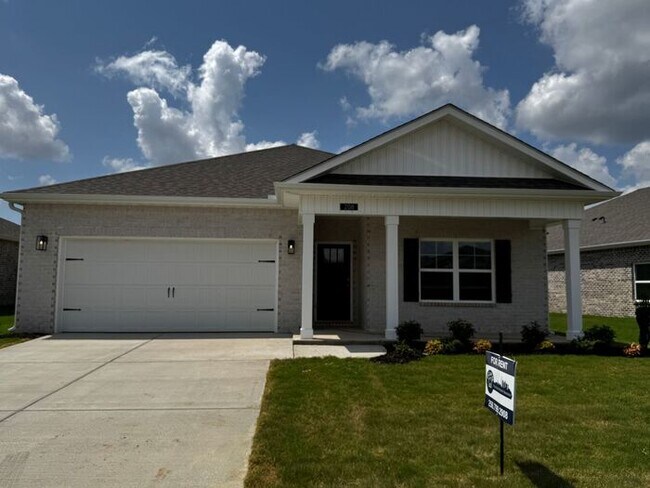 Photo - Fenced yard, great location