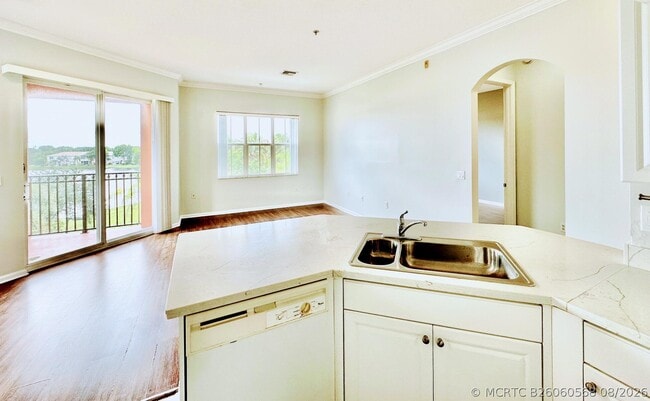 Building Photo - 4600 SW 160th Ave Unit 639