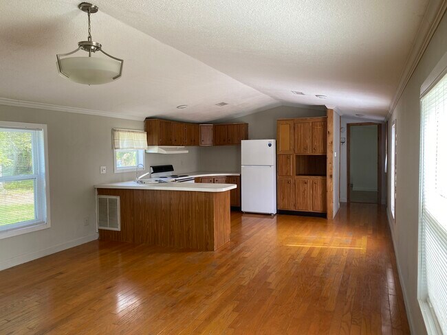 17020 Meridian Blvd