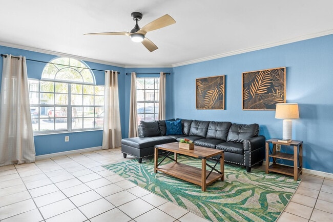 Photo - 2040 Royal Bay Blvd Apartment Unit ID1239432P
