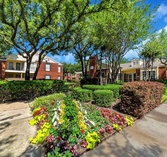 Heatherwood - Heatherwood Apartments