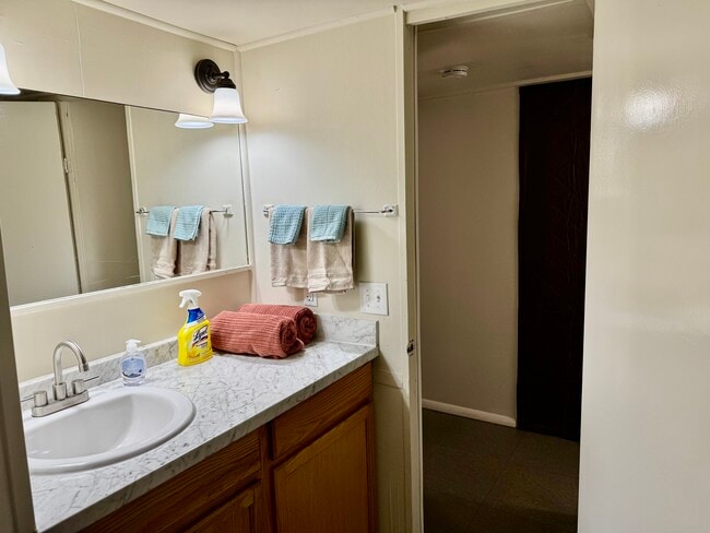 Photo - 60 Kraman Ln