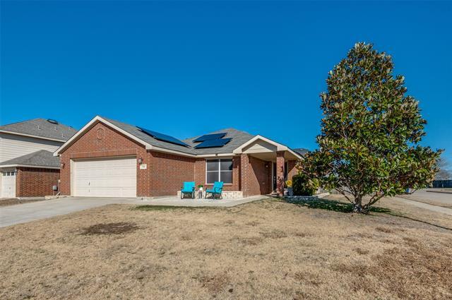 Photo - 728 Falcon Rd