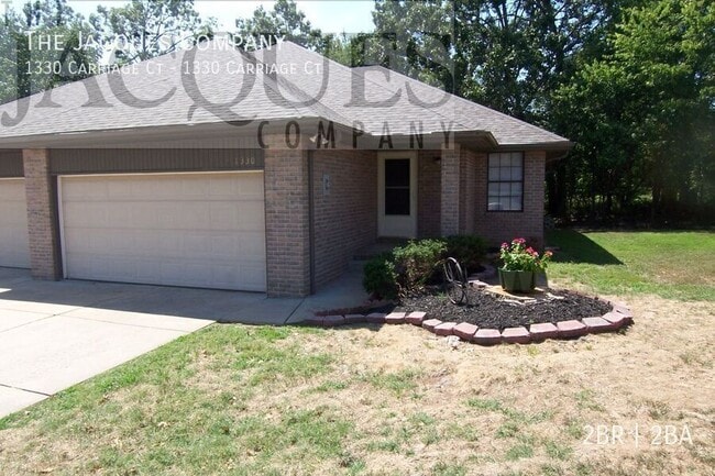 Building Photo - 1330 Carriage Ct Unit 1330 Carriage Ct