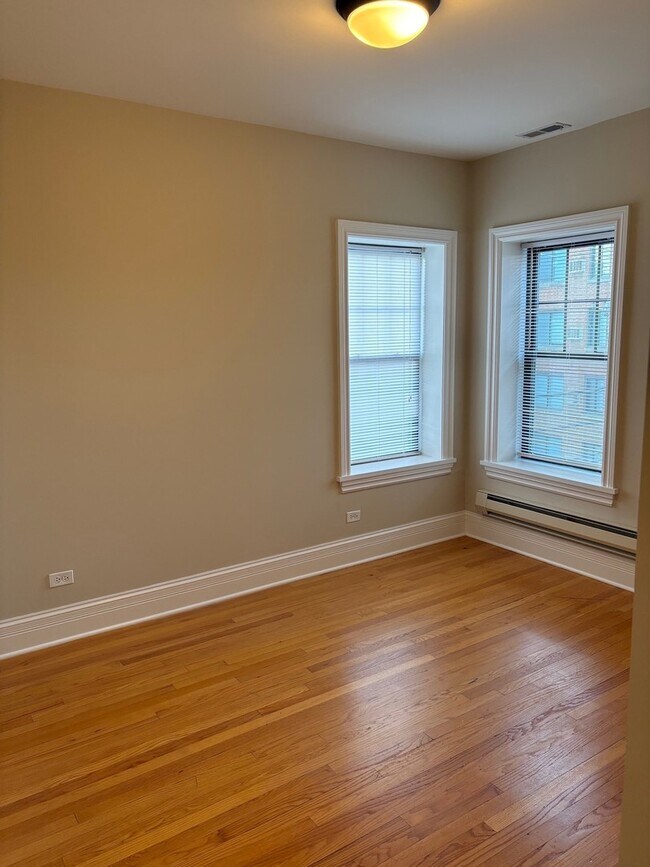Photo - 838 Judson Ave
