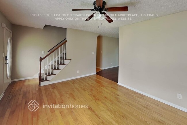 Photo - 305 Mary Alice Dr
