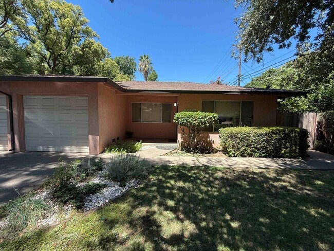 Building Photo - Great River Park 2 Bedroom Rental