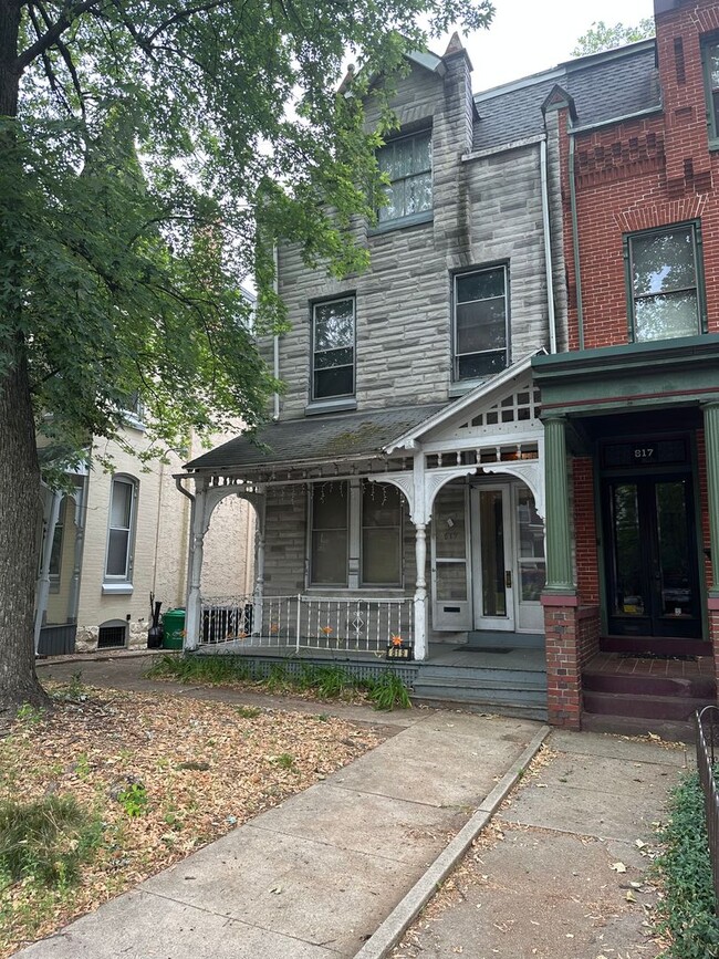 Photo - 819 N 5th St Apartment Unit Second Floor