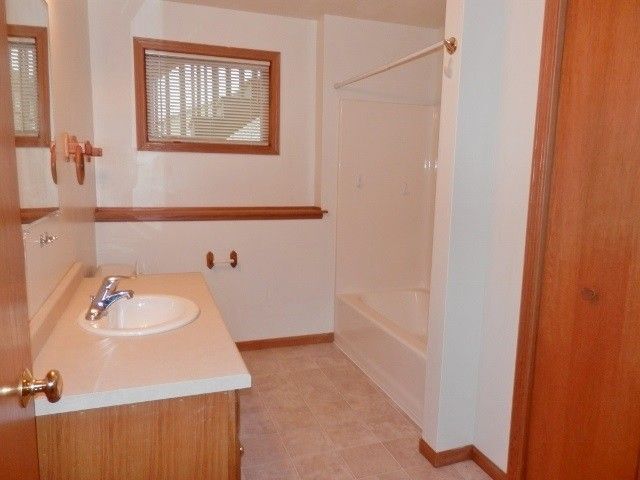 Photo - 1150 Grandview Ave