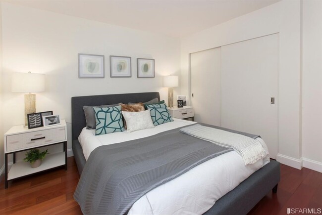 Photo - 2040 Laguna St Unit 303