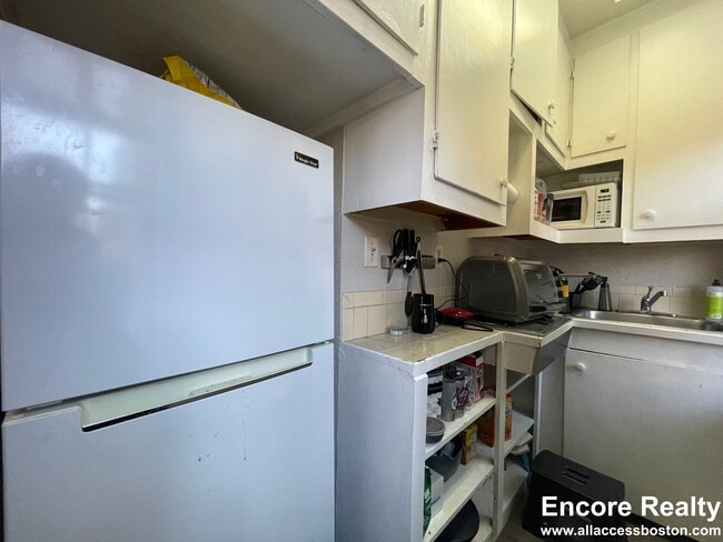 Photo - 51 Anderson St Unit 3