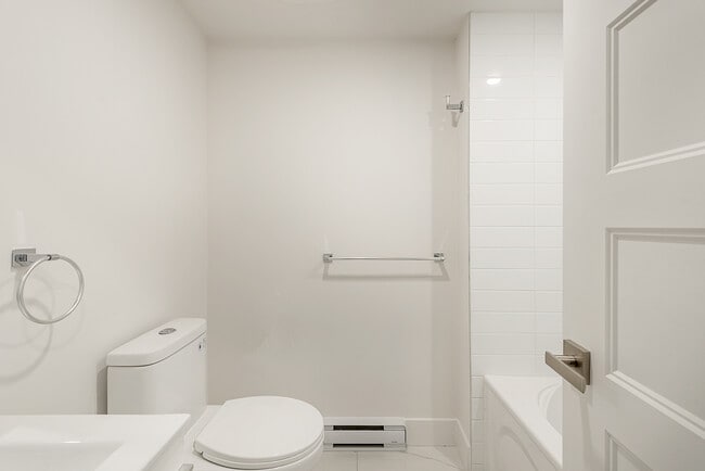 Photo - 6661 Cartier