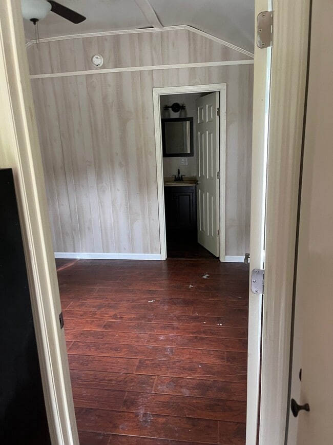 Photo - 2138 Richardson Rd