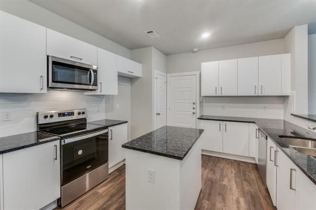 Photo - 644 Blackland dr