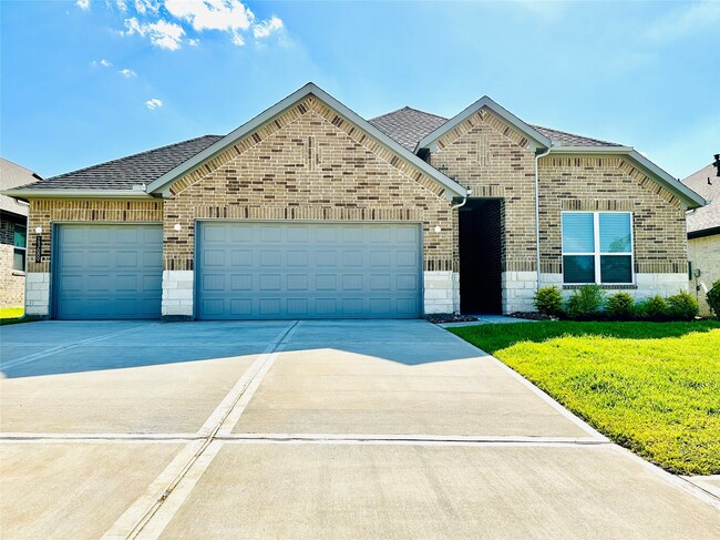 Building Photo - 13689 Balanced Rock Dr
