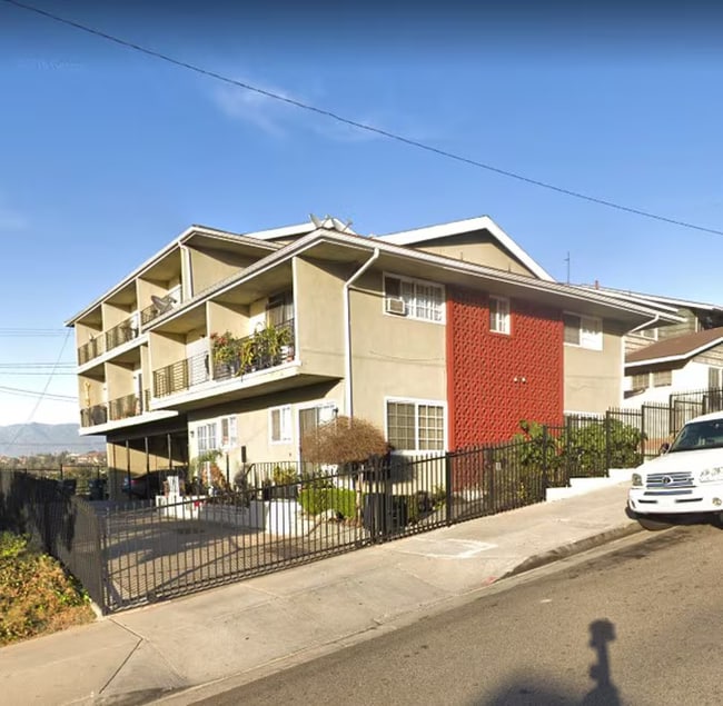 Exterior - 2716 Via Paseo Apartments Unit 1