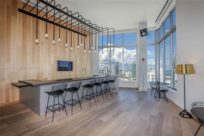 Photo - 151 SE 1st St Unit 611