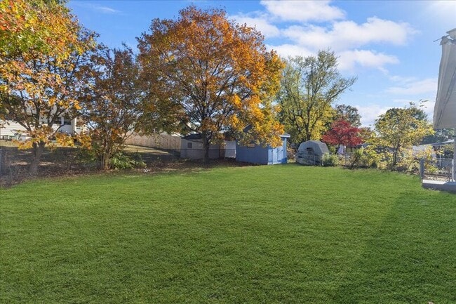 Photo - 128 E Military Dr