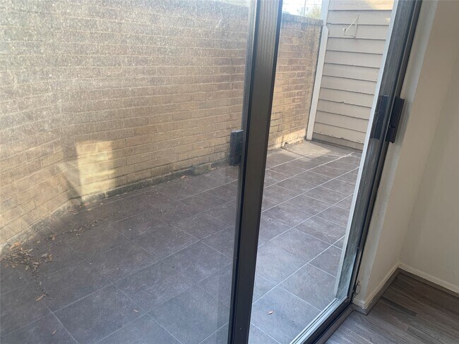 Photo - 2710 Grants Lake Blvd Unit A6