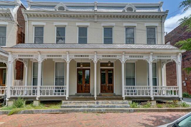 2404, 2406 & 2408 E Clay Street