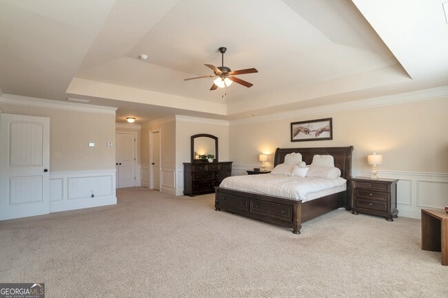 Photo - 200 Claret Way