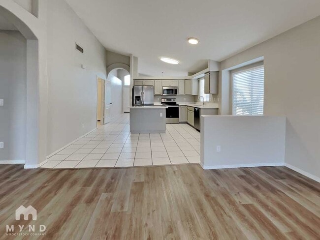 Photo - 1045 W Todd Dr