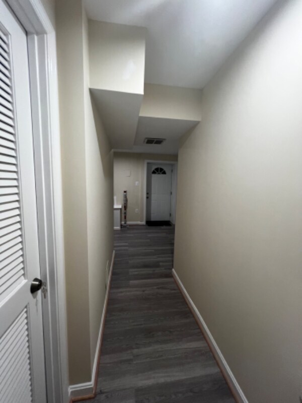 Photo - 9310 Camphor Ct Unidad Basement apartment