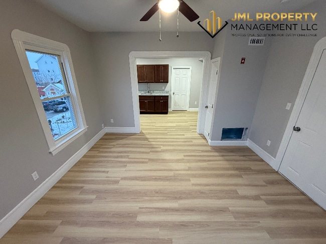 Photo - 81 Swindells St Unit 2