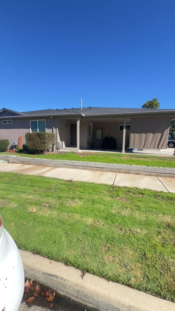 Photo - 1439-1441 SW Kellenbeck Ave Unidad 1441