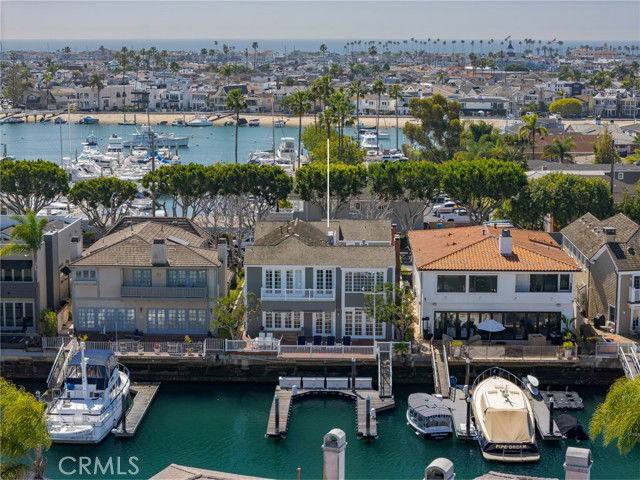 Building Photo - 736 Harbor Island Dr