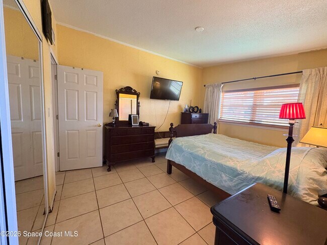 Photo - 127 Roosevelt Ave Unit 127d