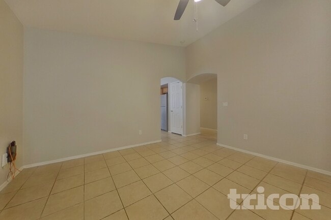 Photo - 22371 W Solano Dr