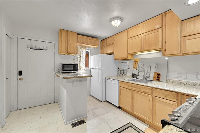 Photo - 721 Julian Cir Unidad 721