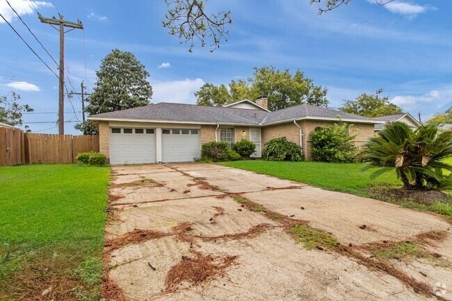 Building Photo - 6602 Indian Lake Dr Rental