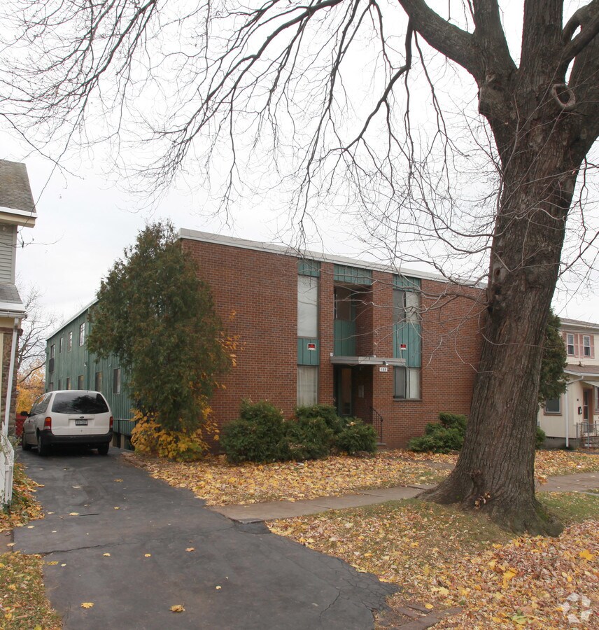 Photo - 109 Second North St