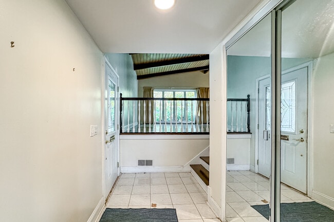 Photo - 9107 Samoset Trail